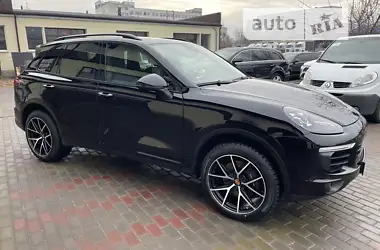 Porsche Cayenne 2017
