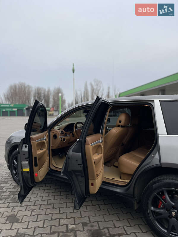 Позашляховик / Кросовер Porsche Cayenne 2009 в Одесі