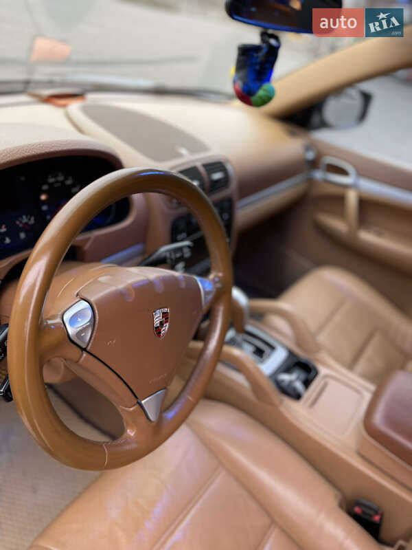 Позашляховик / Кросовер Porsche Cayenne 2009 в Одесі