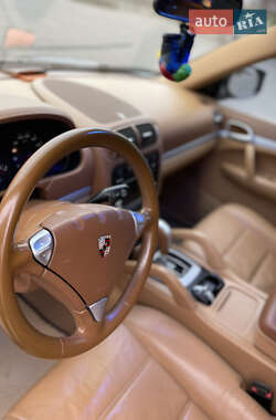 Внедорожник / Кроссовер Porsche Cayenne 2009 в 