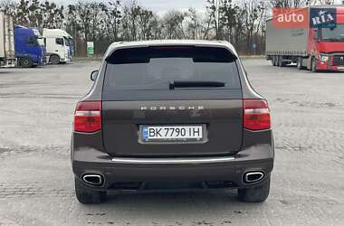 Внедорожник / Кроссовер Porsche Cayenne 2009 в 