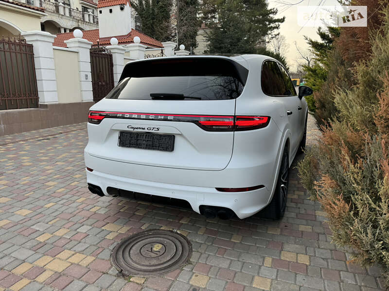 Внедорожник / Кроссовер Porsche Cayenne 2019 в Одессе
