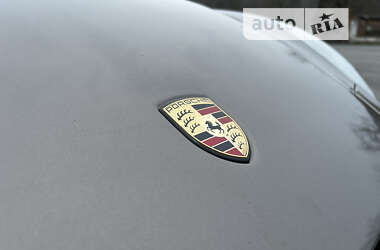 Позашляховик / Кросовер Porsche Cayenne 2011 в Стрию
