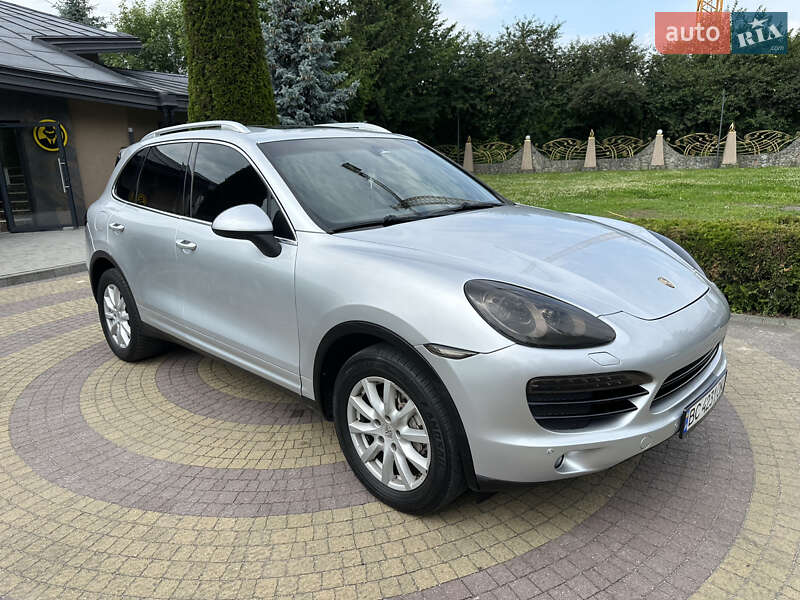 Внедорожник / Кроссовер Porsche Cayenne 2010 в Львове