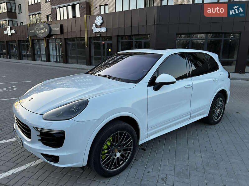 Позашляховик / Кросовер Porsche Cayenne 2017 в Вінниці