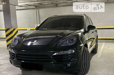 Позашляховик / Кросовер Porsche Cayenne 2013 в Кривому Розі