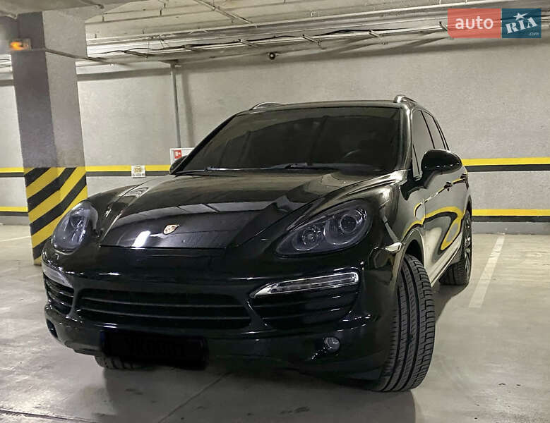 Внедорожник / Кроссовер Porsche Cayenne 2013 в Кривом Роге фото 4 Внедорожник / Кроссовер Porsche Cayenne 2013 в Кривом Роге
