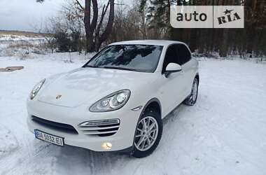 Позашляховик / Кросовер Porsche Cayenne 2013 в Києві