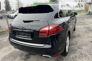 Внедорожник / Кроссовер Porsche Cayenne 2012 в Тернополе