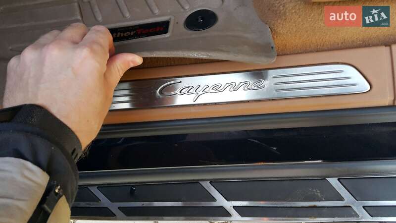 Позашляховик / Кросовер Porsche Cayenne 2010 в Черкасах