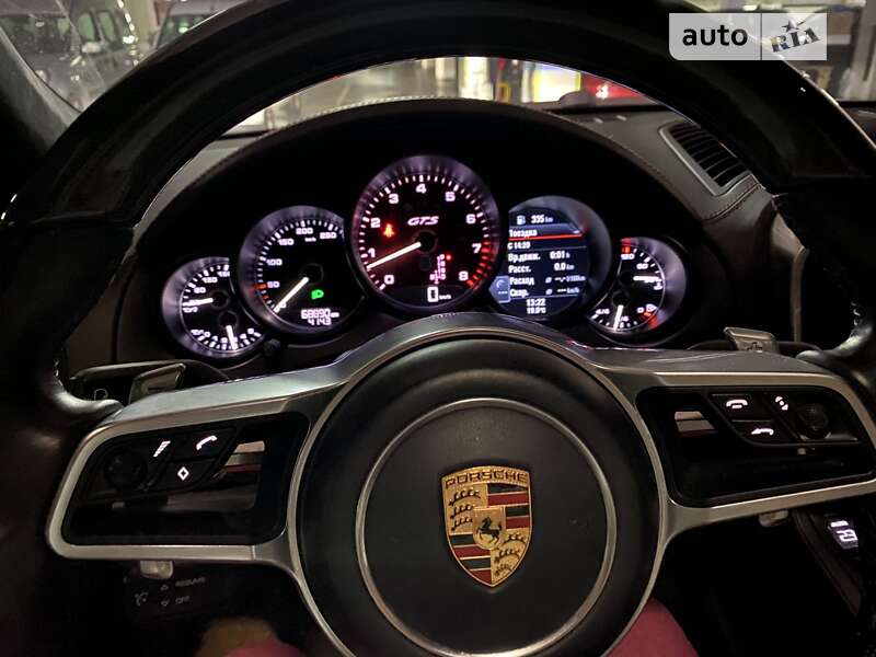 Позашляховик / Кросовер Porsche Cayenne 2016 в Києві