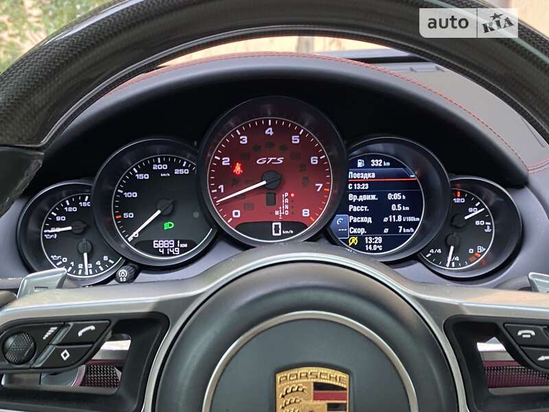 Позашляховик / Кросовер Porsche Cayenne 2016 в Києві