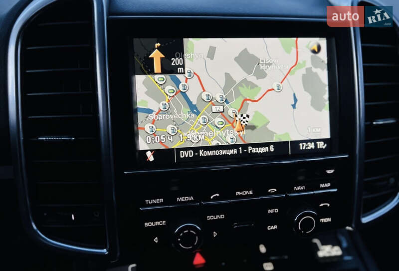 Внедорожник / Кроссовер Porsche Cayenne 2012 в Хмельницком