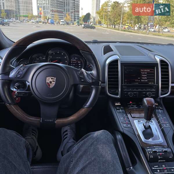 Внедорожник / Кроссовер Porsche Cayenne 2010 в Киеве фото 30 Внедорожник / Кроссовер Porsche Cayenne 2010 в Киеве