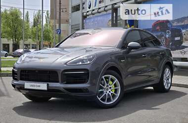 Позашляховик / Кросовер Porsche Cayenne 2021 в Одесі