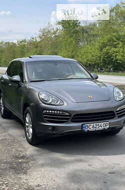 Позашляховик / Кросовер Porsche Cayenne 2010 в Ходореві