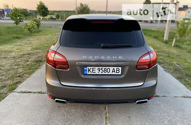 Позашляховик / Кросовер Porsche Cayenne 2012 в Павлограді