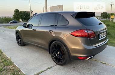 Позашляховик / Кросовер Porsche Cayenne 2012 в Павлограді