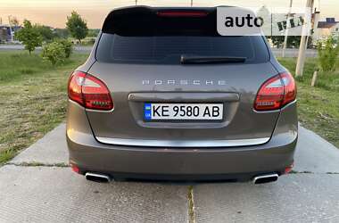 Позашляховик / Кросовер Porsche Cayenne 2012 в Павлограді