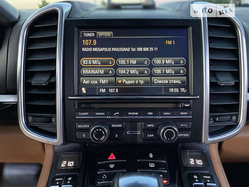 Позашляховик / Кросовер Porsche Cayenne 2012 в Павлограді