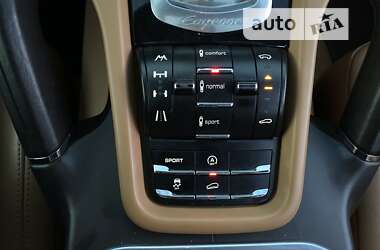 Позашляховик / Кросовер Porsche Cayenne 2012 в Павлограді
