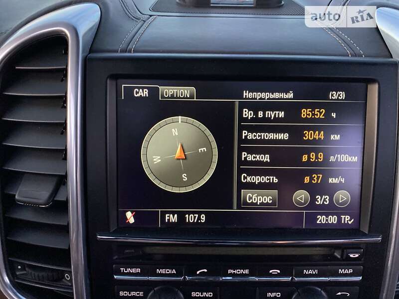 Позашляховик / Кросовер Porsche Cayenne 2012 в Павлограді