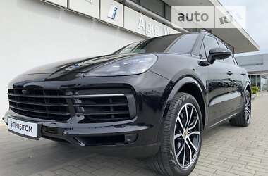 Внедорожник / Кроссовер Porsche Cayenne 2019 в Львове