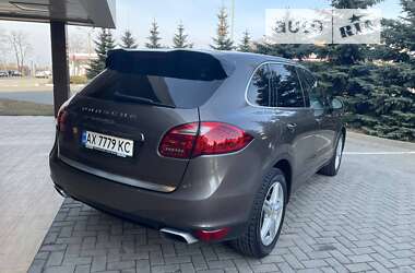 Позашляховик / Кросовер Porsche Cayenne 2011 в Харкові