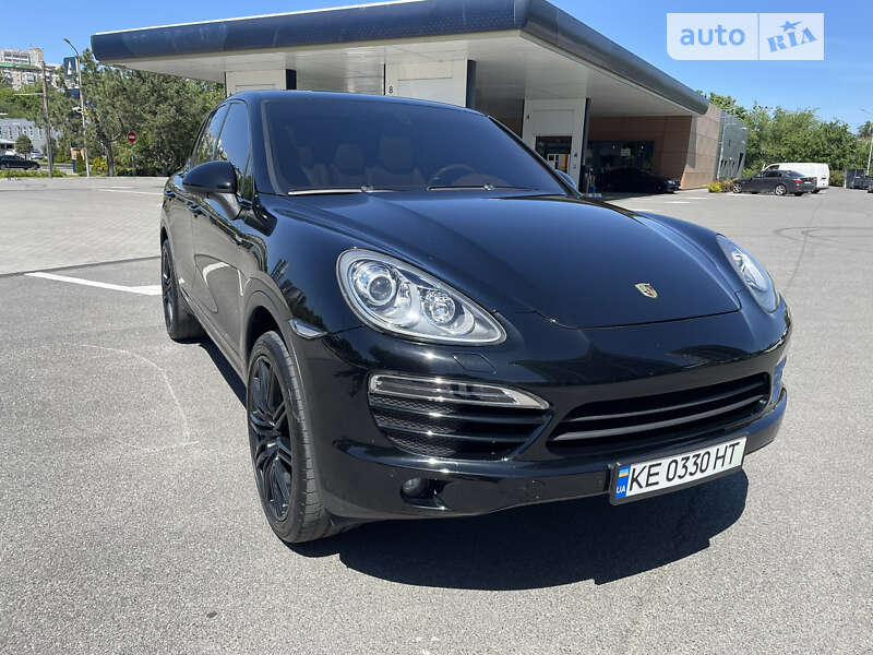 Позашляховик / Кросовер Porsche Cayenne 2011 в Дніпрі