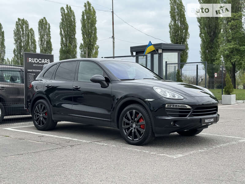 Позашляховик / Кросовер Porsche Cayenne 2013 в Кременчуці