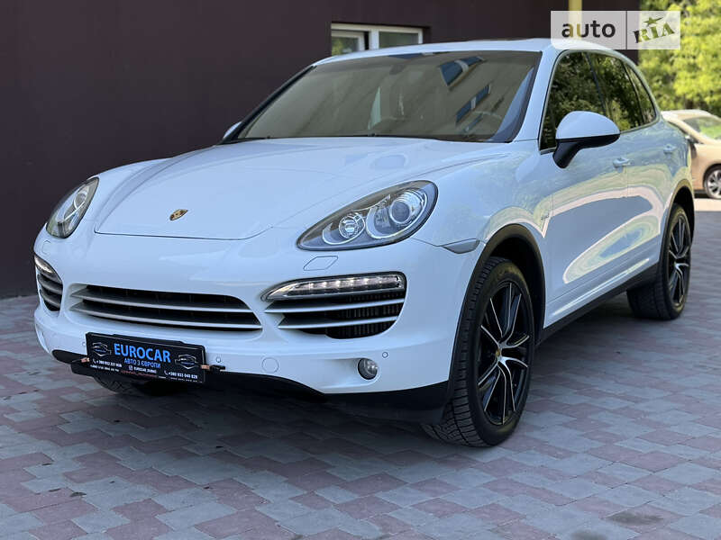 Внедорожник / Кроссовер Porsche Cayenne 2014 в Дубно