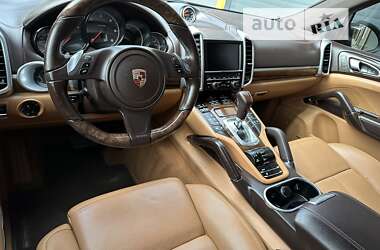 Позашляховик / Кросовер Porsche Cayenne 2013 в Дніпрі