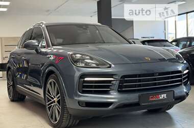 Внедорожник / Кроссовер Porsche Cayenne 2020 в Тернополе