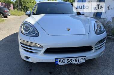Позашляховик / Кросовер Porsche Cayenne 2013 в Ужгороді