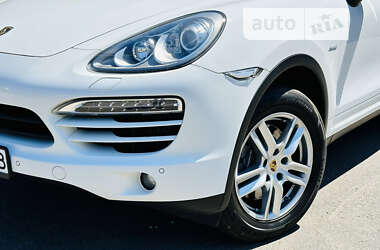 Позашляховик / Кросовер Porsche Cayenne 2013 в Києві