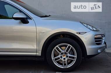 Внедорожник / Кроссовер Porsche Cayenne 2013 в Одессе