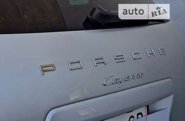 Внедорожник / Кроссовер Porsche Cayenne 2013 в Одессе