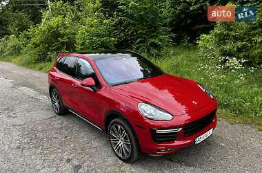 Внедорожник / Кроссовер Porsche Cayenne 2014 в Киеве