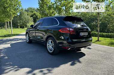 Позашляховик / Кросовер Porsche Cayenne 2013 в Дніпрі