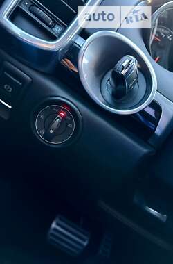 Внедорожник / Кроссовер Porsche Cayenne 2013 в 