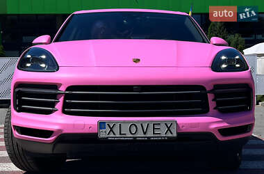 Внедорожник / Кроссовер Porsche Cayenne 2021 в 