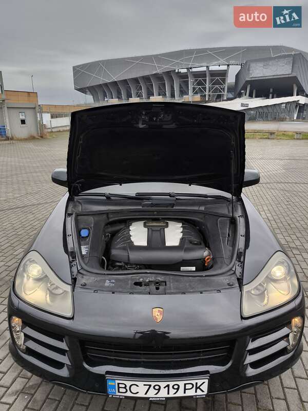 Внедорожник / Кроссовер Porsche Cayenne 2009 в Львове