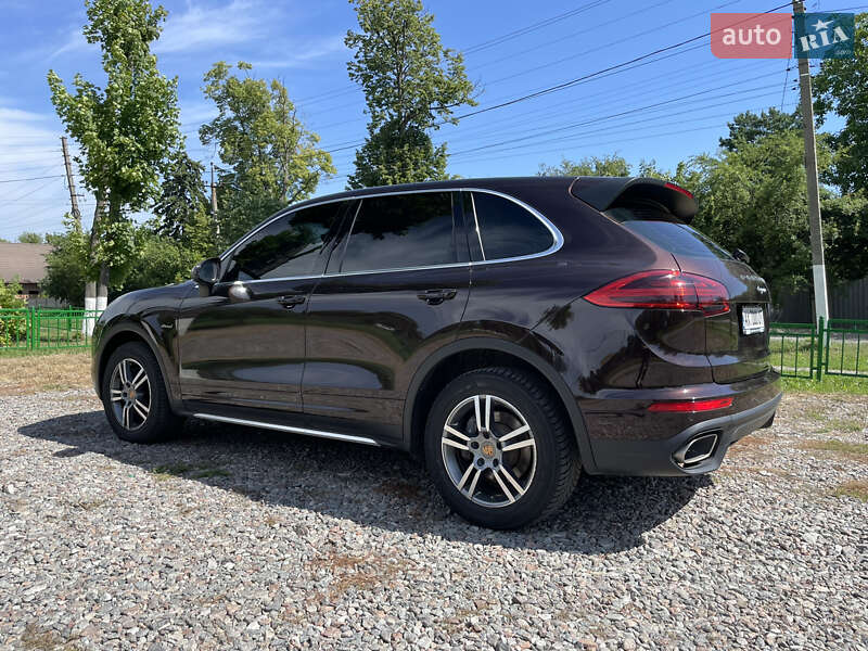Позашляховик / Кросовер Porsche Cayenne 2016 в Харкові фото 3 Позашляховик / Кросовер Porsche Cayenne 2016 в Харкові