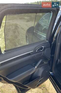 Позашляховик / Кросовер Porsche Cayenne 2013 в 
