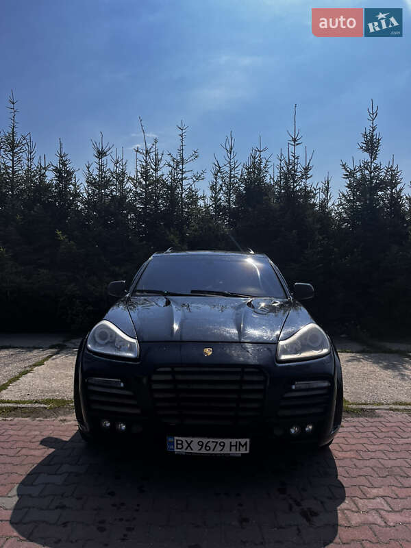 Внедорожник / Кроссовер Porsche Cayenne 2004 в Шепетовке