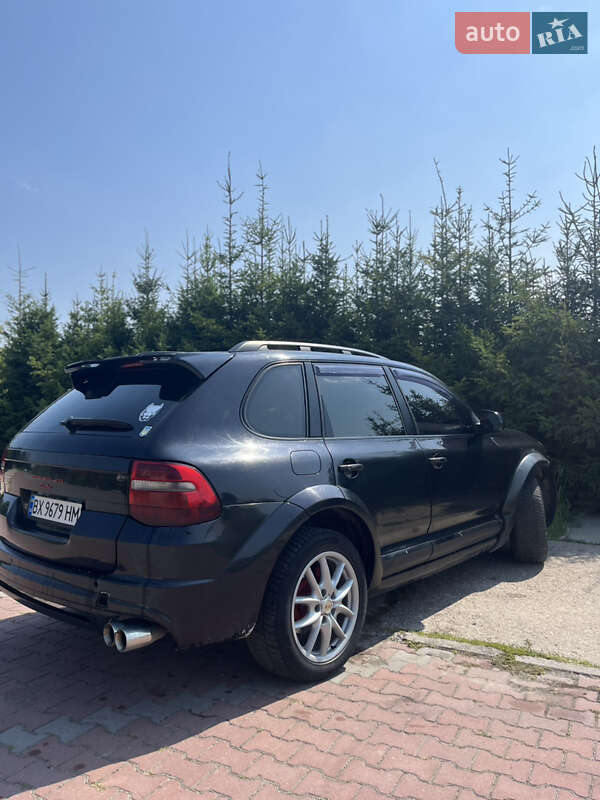 Внедорожник / Кроссовер Porsche Cayenne 2004 в Шепетовке
