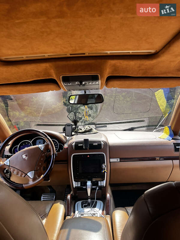 Внедорожник / Кроссовер Porsche Cayenne 2004 в Шепетовке