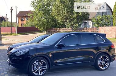 Позашляховик / Кросовер Porsche Cayenne 2013 в Ніжині