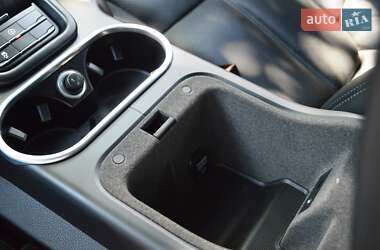 Внедорожник / Кроссовер Porsche Cayenne 2013 в 