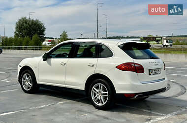 Позашляховик / Кросовер Porsche Cayenne 2010 в Києві